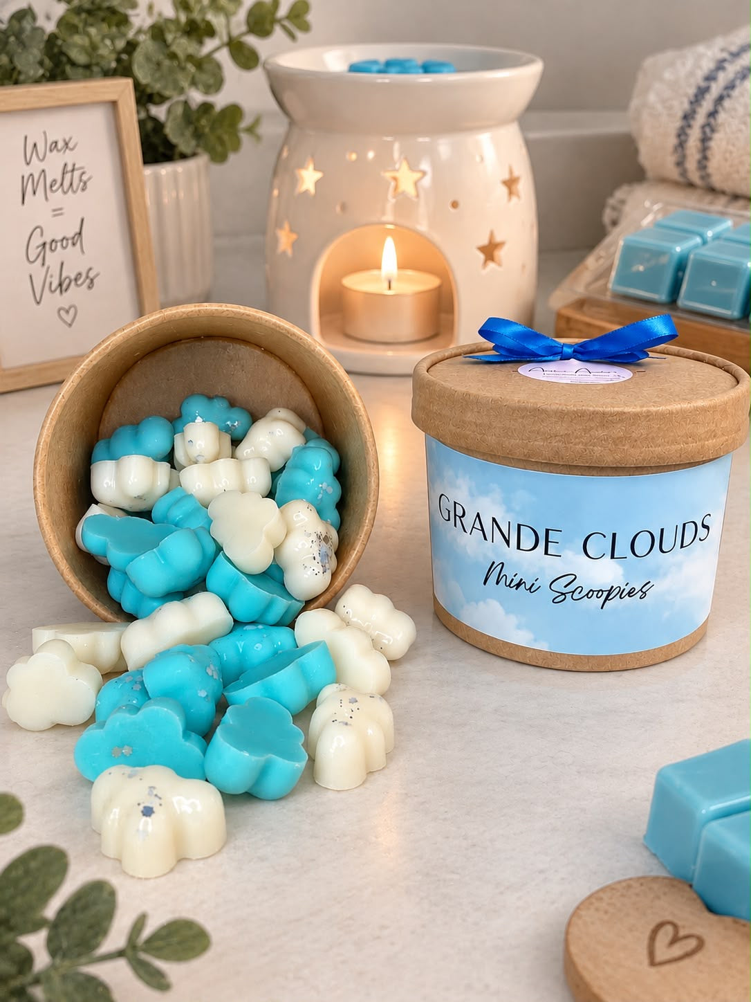 Grande Cloud Collection Scoopies
